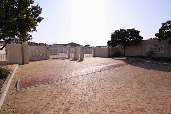 Sunningdale Secure Complex in Millcove
Three bedrooms all with Built in cup ...