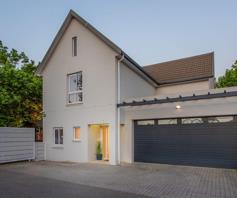 House for sale in Paarl Central