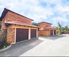 Townhouse for sale in Kyalami Hills