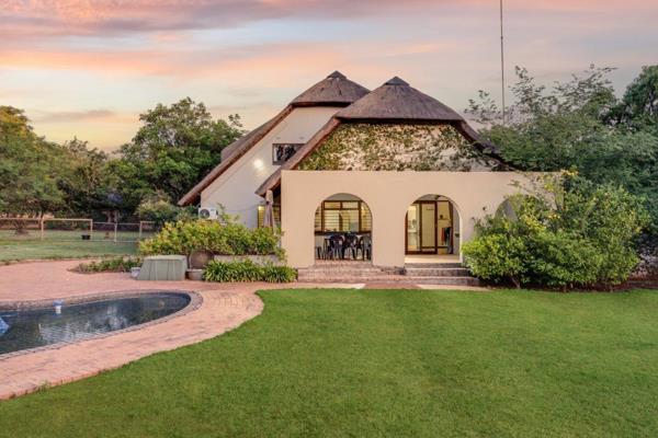 Discover the perfect retreat in this enchanting double-storey thatch home, nestled within a picturesque equestrian smallholding. ...