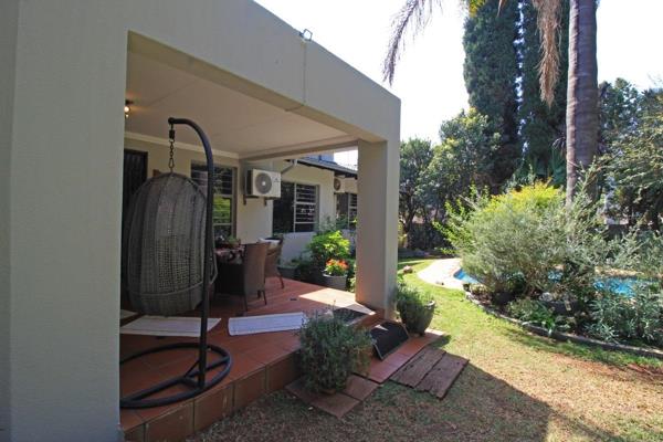 Stunning 4 Bedroom Family Home in Secure Gated area with Swimming Pool
Newly furbished ...