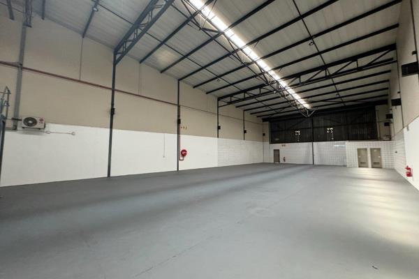 This 590 sqm warehouse in Elandsfontein is perfect for storage, manufacturing, or ...