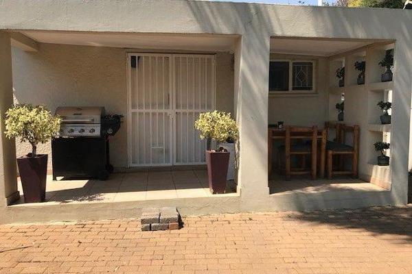 Garden Cottage for Rent in Edenglen: 2 bedrooms, 1 bathroom, available from December 1st, 2024, for R7250 per month, water included, in ...