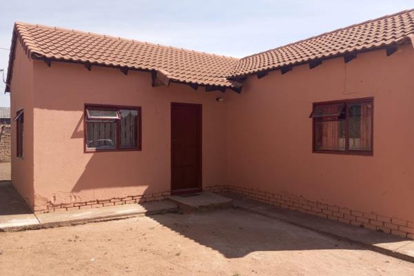 Neat 2 bedroom house for sale in mabopane 
Next to traffic department the area is very ...