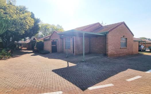 2 Bedroom Apartment / Flat for sale in Newlands