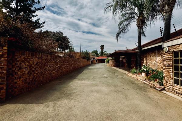 This low-maintenance house in a secure complex offers the perfect blend of space, style ...