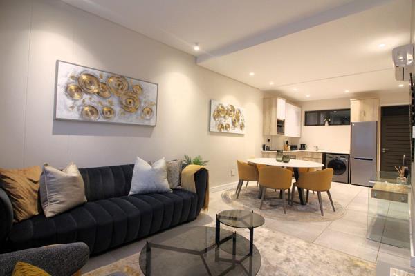 EXCLUSIVE SOLE MANDATE:  This stunning 2-bedroom 2-bathroom apartment is a rear find.  ...