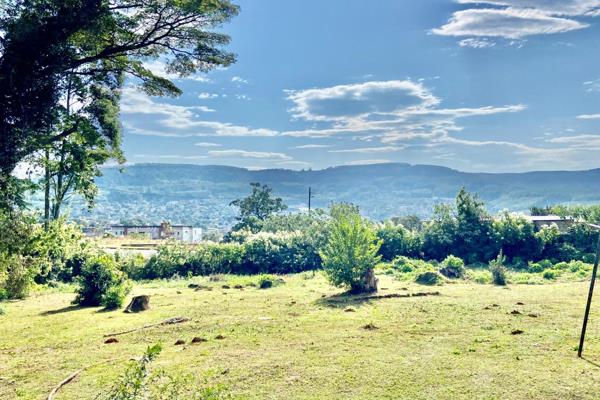 This spacious 5567m2 property is perfect for an investor looking to develop a residential complex.
The approved scheme allows for a ...
