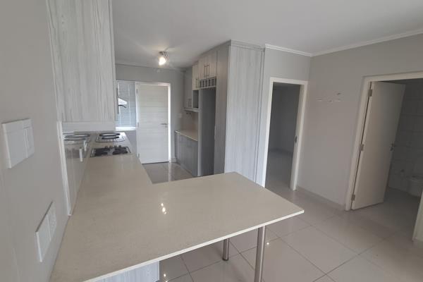 Beautiful spacious 2 bedroom 1 full bathroom unit in a stunning new Development in Durbanville

The kitchen is fitted with modern ...