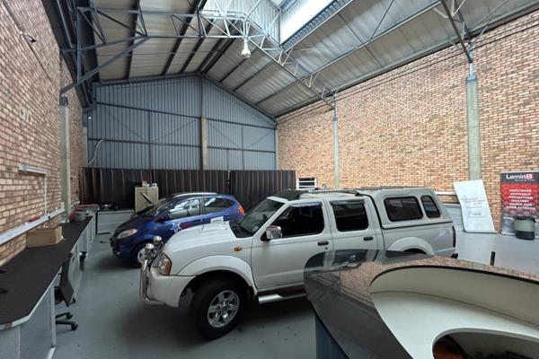 Mini warehouse TO LET in Secure Park in Midrand

The park is very neat. The Factory has ...