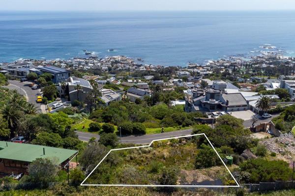 Vacant land in Camps Bay. This 849m2 site is situated in a prime location, with ...