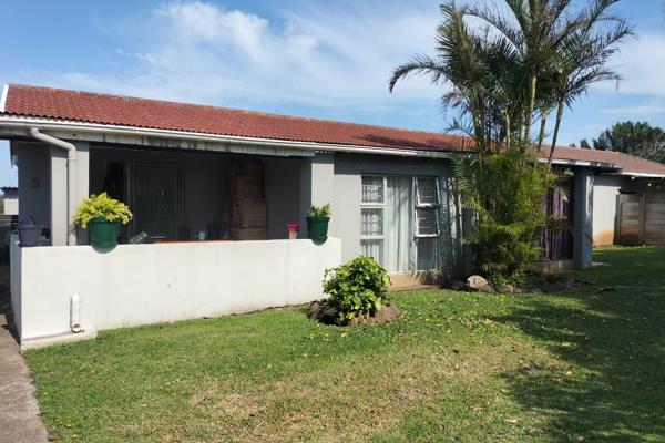 The Property Shoppe would like to present to you this 3-bedroom house with a 1- bedroom granny flat  

This property is in close ...