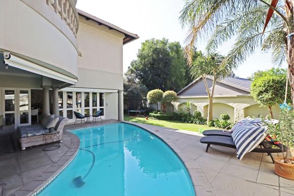 Elegant and Spacious 4-Bedroom Home in Bryanston East
Prime Location: 
Situated in a secure, exclusive boomed-off area in Bryanston ...