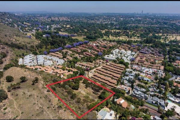 Discover a lucrative investment opportunity with this expansive residential vacant land, perfectly positioned for development in the ...