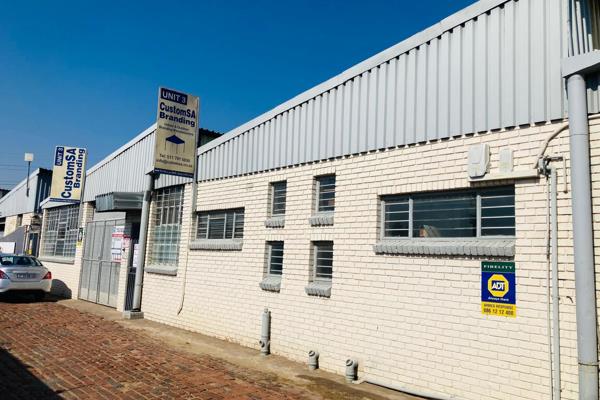 FOR SALE | Industrial Property | Strijdom Park 

•	Unit 3, 6 Masjien Street, measuring approximately 380m&#178; warehouse plus ...