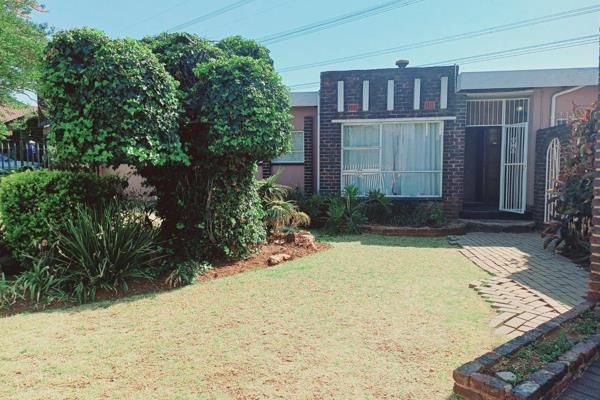 Welcome to a spacious family home on a peaceful street in the heart of Randhart, set on ...