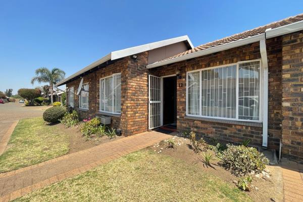 This quaint unit is situated in a quiet neighbourhood of Goedeburg. The complex is situated near to Ashton College and Atlasville ...