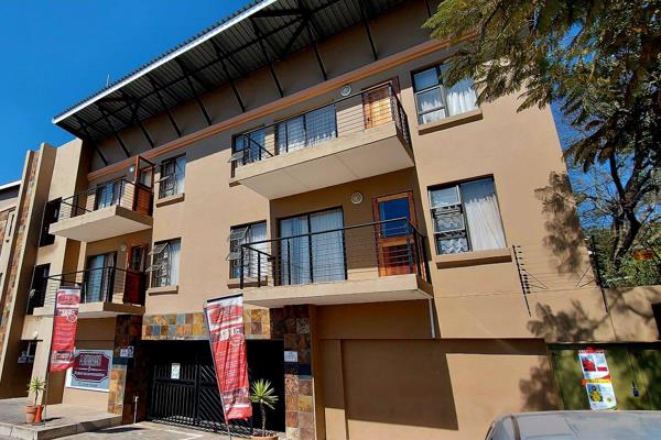 Fully let student accommodation for sale in the crux of Mbombela 

Gross monthly income of over R530 000.

Nestled in the Mbombela ...