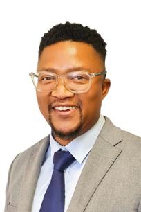 Agent profile for Vusi Tyalimpi