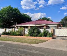 House for sale in Booysens