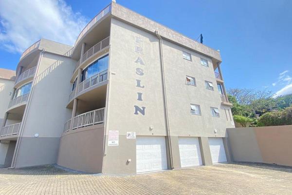 PRETTY OCEAN VIEW UNIT:

PRETTY OCEAN VIEW UNIT: Popular upmarket complex, close to a beautiful beach and restaurants, and lovely views ...