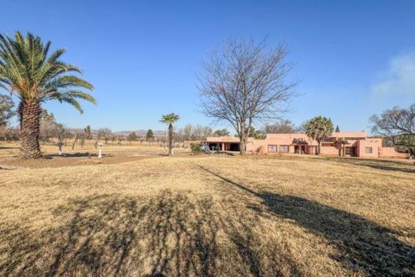 Discover a unique opportunity to invest in this expansive farm land located in South, Meyerton, Gauteng, South Africa. Now on show and ...