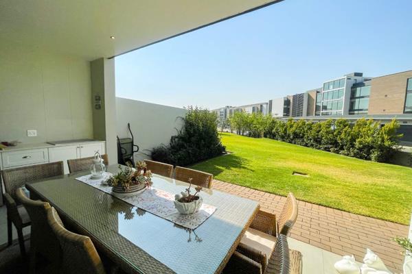 Luxury Ground floor Apartment in Ascend to Midstream. This bespoke apartment offers you ...