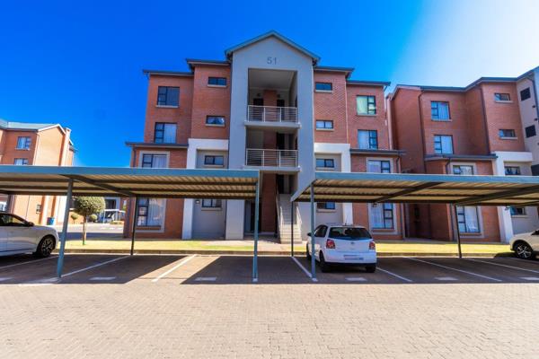 Located in Irene, Centurion, is a tranquil suburb that perfectly blends modern living with a serene atmosphere. An upmarket two-bedroom apartment in this area typically offers a sophisticated lifestyle, making it ideal for both ...