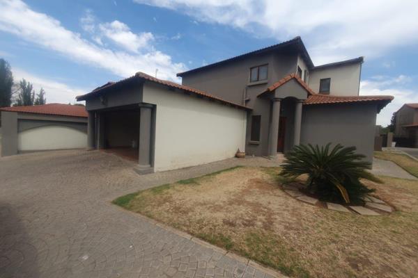 Welcome to your dream home in an exclusive estate in Vanderbijlpark! This stunning property features an open-plan lounge, dining room ...