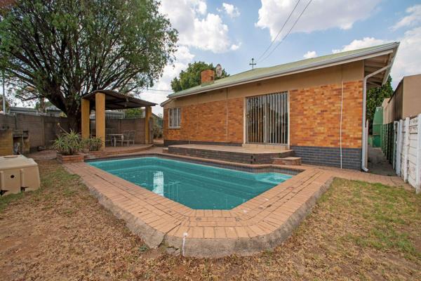 Charming 3-Bedroom Home in Homestead, Germiston

Discover this delightful 3-bedroom ...