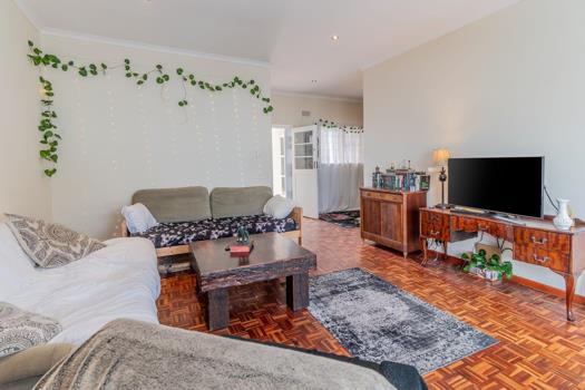 2 Bedroom Apartment / Flat for sale in Fish Hoek