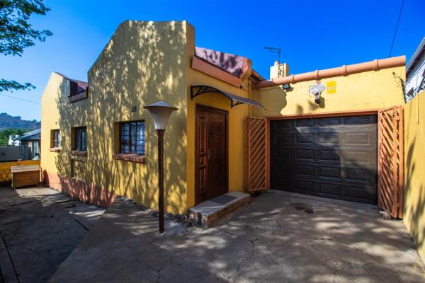 TWO INCOMING GENERATING COTTAGES

This modern home in Kensington, Johannesburg, offers a fantastic opportunity for comfortable living ...