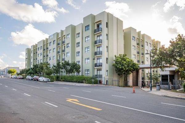 A spacious 40sqm one-bedroom apartment with a modern open plan kitchen. Scenic views facing north to get the afternoon sun.

Enjoy ...