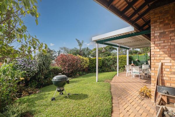 Stylish Three Bedroom Pet Friendly Apartment in a Secure Complex in Central Ballito ...