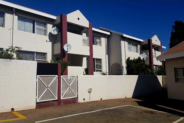 This charming townhouse offers a modern and open-plan design, ideal for comfortable living. As you step inside, you&#39;re welcomed ...