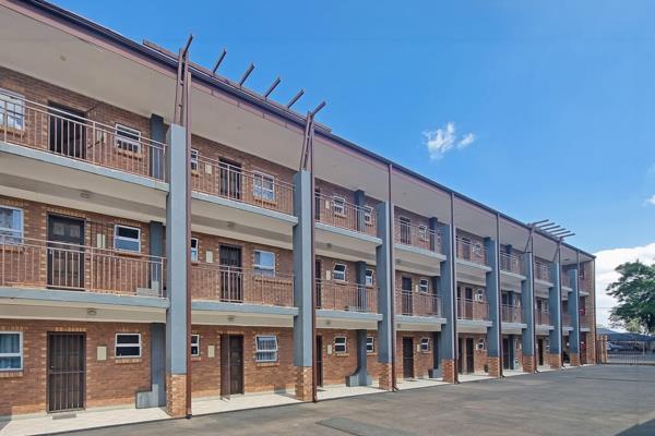 TRANSFER FEES INCLUDED IN THE PRICE

Centrally located in Kempton Park, offering Bachelor and 1-bedroom units with transfer fees ...