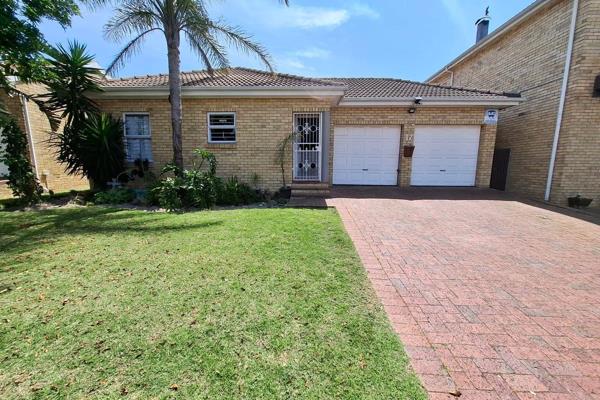 This charming two-bedroom rental in Protea Heights is perfect for comfortable living. ...