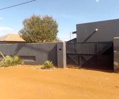 House for sale in Tshepisong