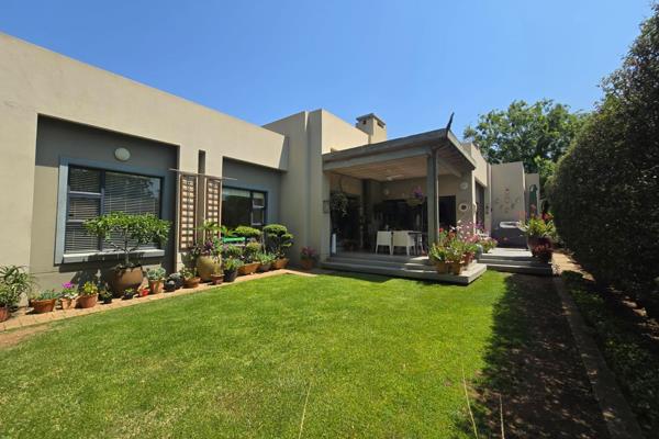 No more loadshedding. Stunning and modern 3 bedroom house with study in Full title Retire@Midstream for sale.2 Full bathrooms. Domestic ...