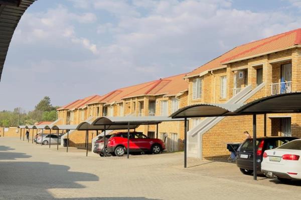 Stunning 2-Bedroom Apartment for Sale in Secure Rynfield Estate, Benoni

Experience the ultimate in comfort and convenience in this ...