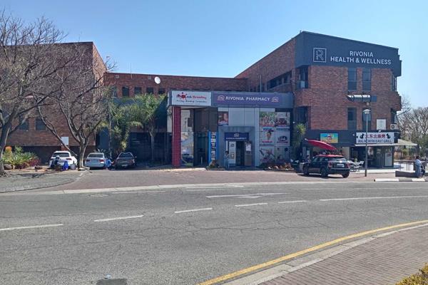 212m&#178; Office to rent Rivonia, Sandton. Discover an exceptional office space for ...