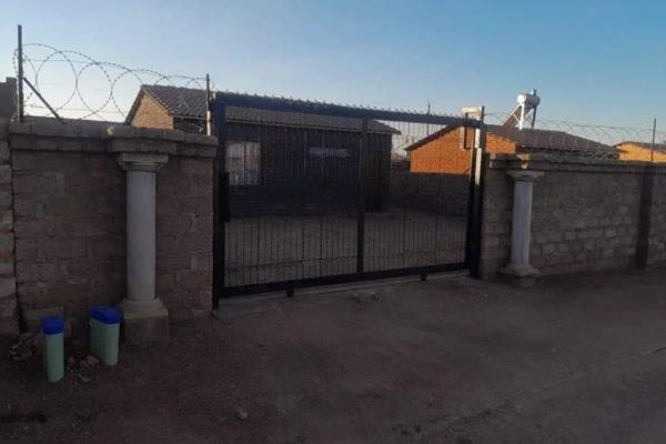 Soshanguve hh rdp home for sale!

R280,000 | Soshanguve HH | Erf Size: 300sqm | Floor ...