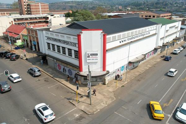 This centrally located prime Education Campus in the Pietermaritzburg CBD is available for rent from 1 April 2024. The current fitout ...