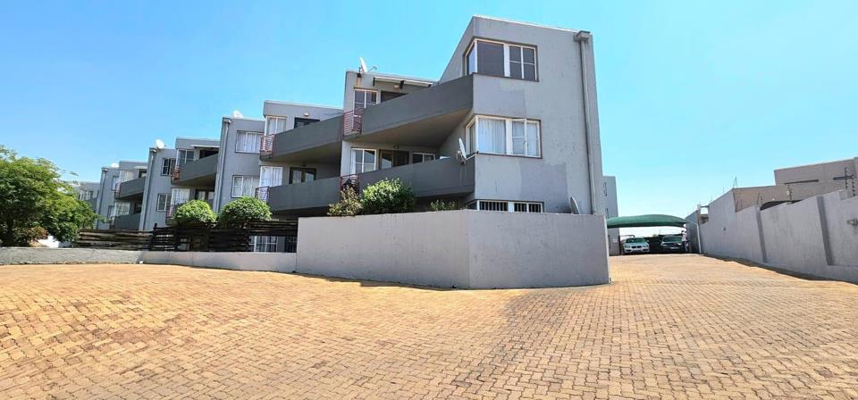 2 Bedroom Apartment / flat for sale in Ridgeway - P24-115066329