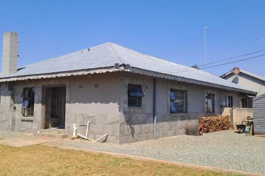 3 Bedroom House for sale in Meyerton Central