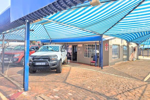 Unlock a fantastic investment opportunity in the heart of Pretoria North.

This expansive car stand located on Main Road offers not ...