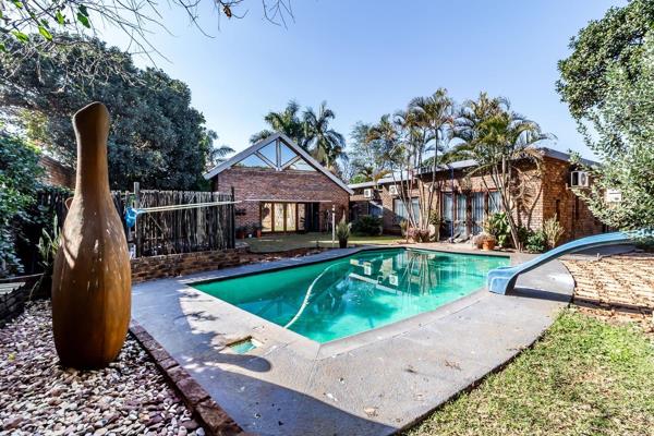 Welcome to this breathtaking 4-bedroom property, perfectly designed for the modern family and situated in Annlin, Pretoria.

The heart ...