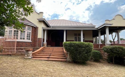 3 Bedroom House for sale in Heidelberg Central