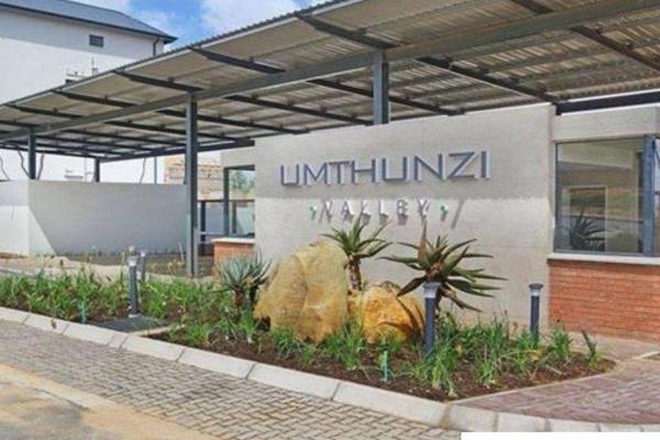 This spacious 2 bed 1 bath is situated in the heart of Carswald, Midrand. Mthunzi valley gives you a touch of luxury and space. The ...