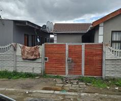 House for sale in Langa